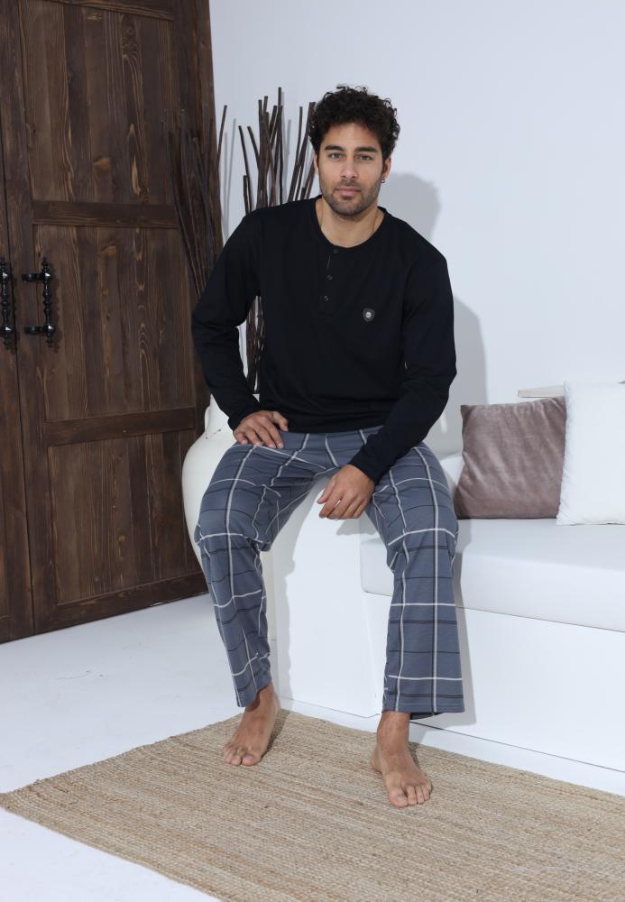 Pijama Barbati ,Maneca si Pantaloni Lungi,Culoare Negru cu Gri,Engros